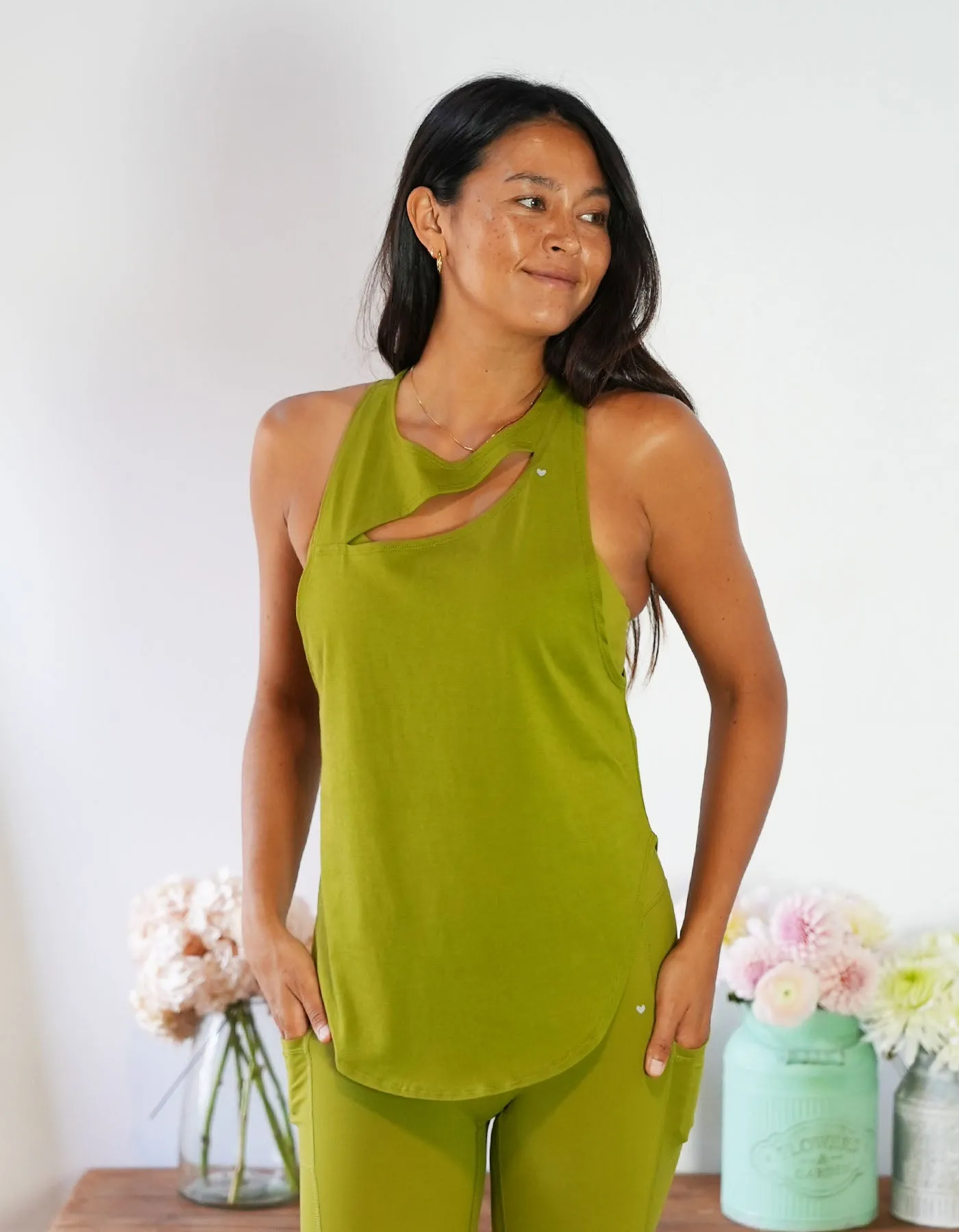 Breathe Active Flowy Tank - Guava