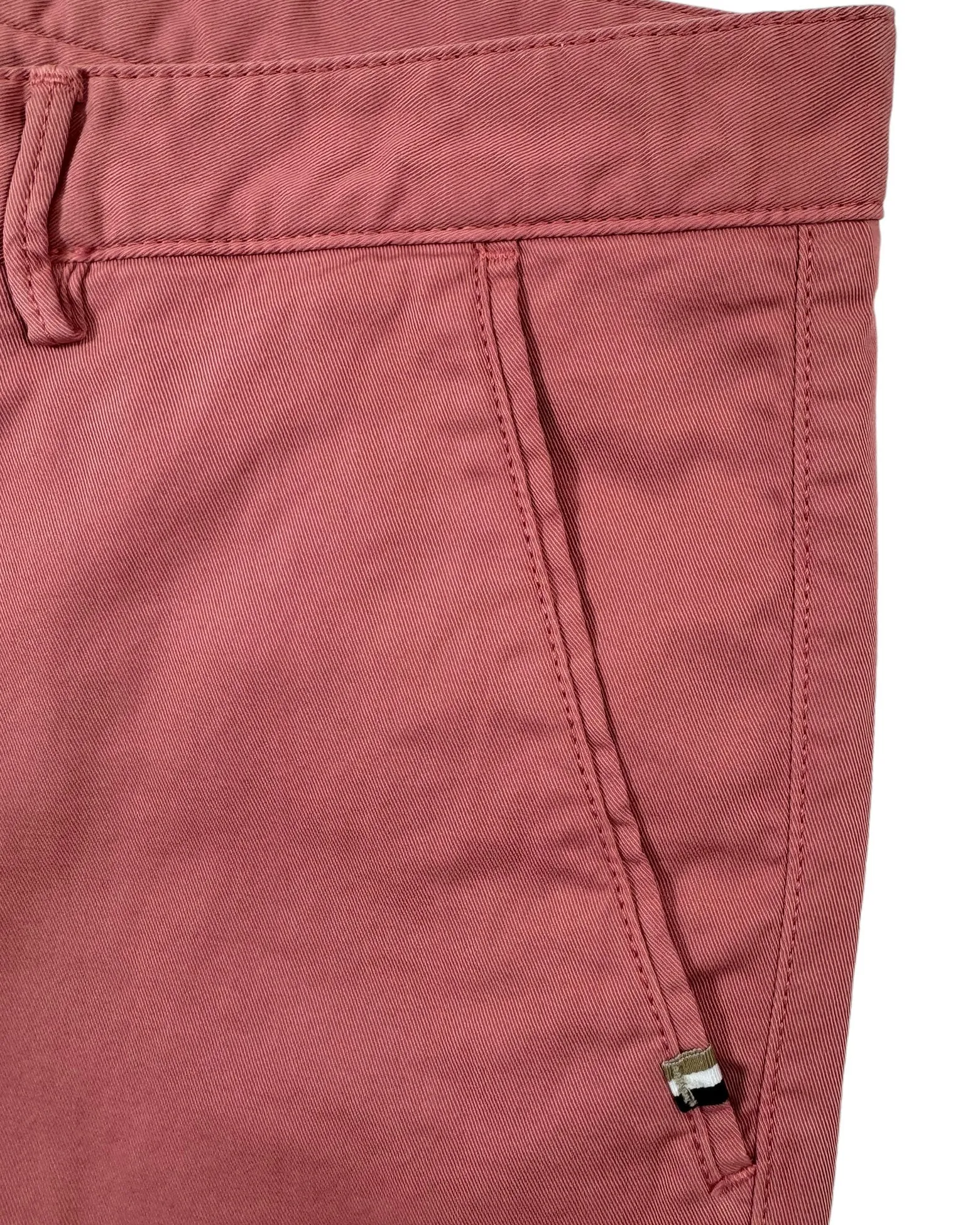 Hugo Boss Shorts Slim Fit Pink EU 48/ 32 SALE