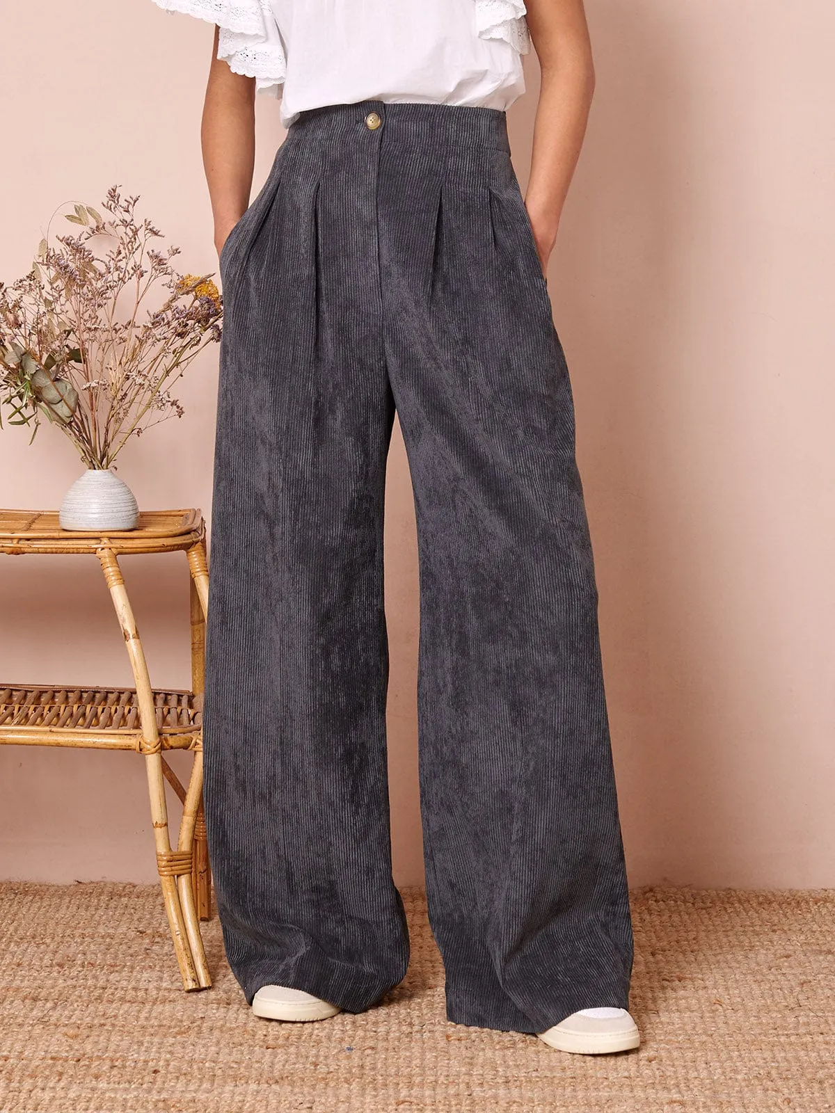 Logan Cord Trouser