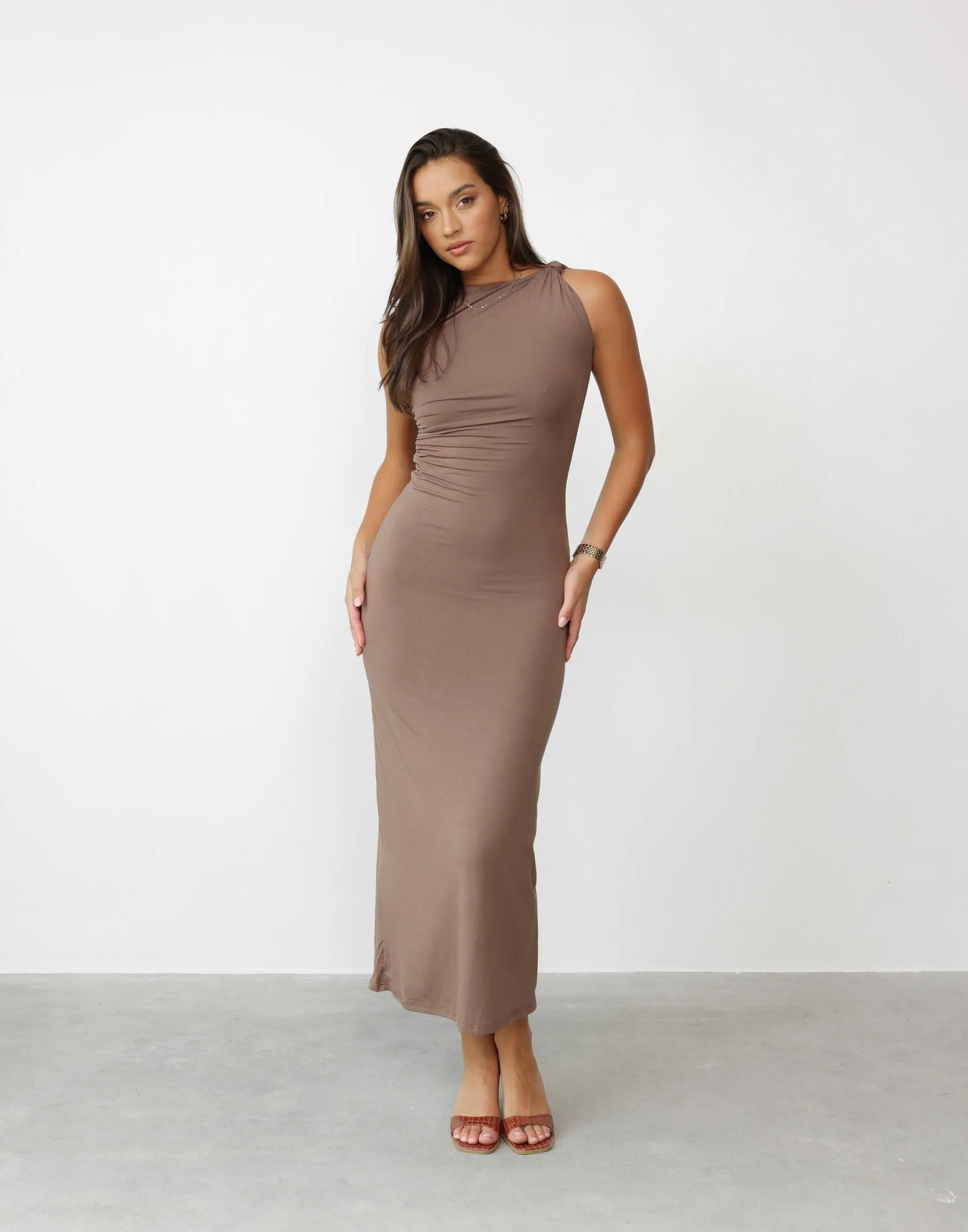 Sahana Maxi Dress (Mocha)